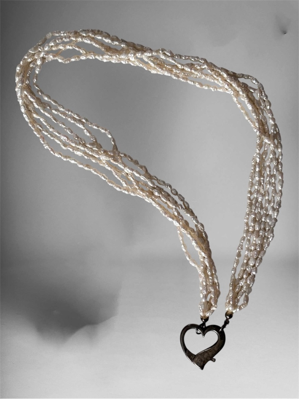 🌼VTG Multi-Strand Freshwater Rice Pearl Sterling Silver Heart Clasp Necklace - Picture 7 of 8